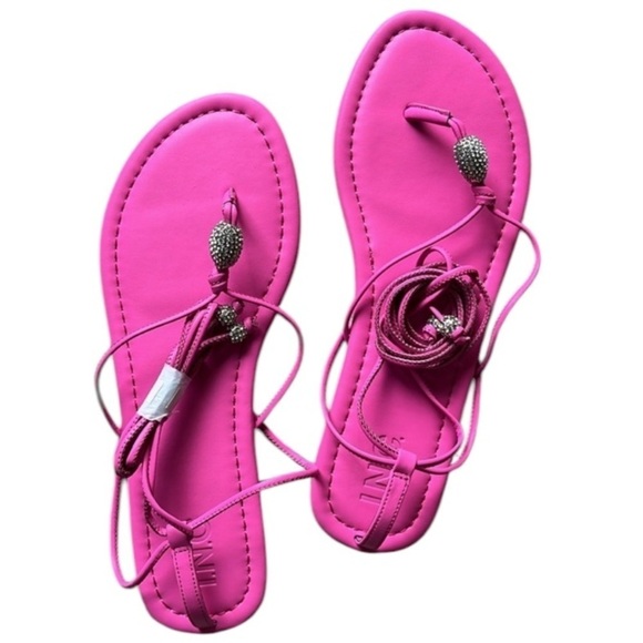 NWOT INC-Amilie Strappy Sandal Fuscia/Rhinestones Size 8 - Picture 1 of 5